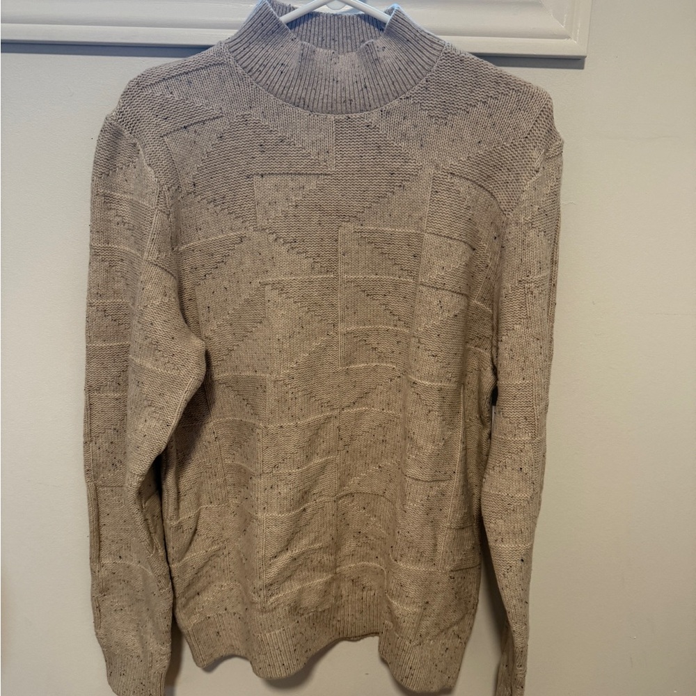Men's Beige Sweater NWT OldNavy Medium